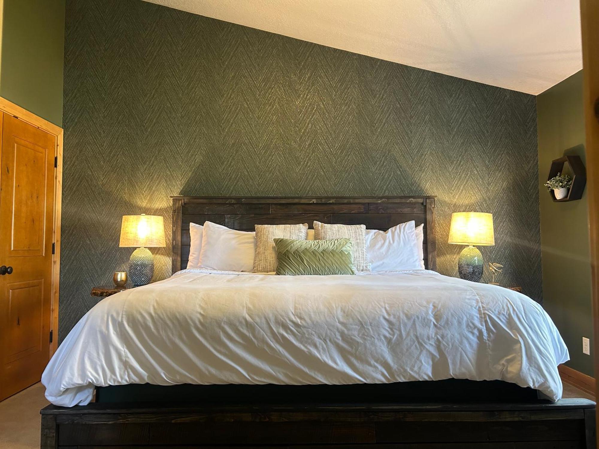 Engen Hus Bed And Breakfast Cottonwood Heights Exterior photo